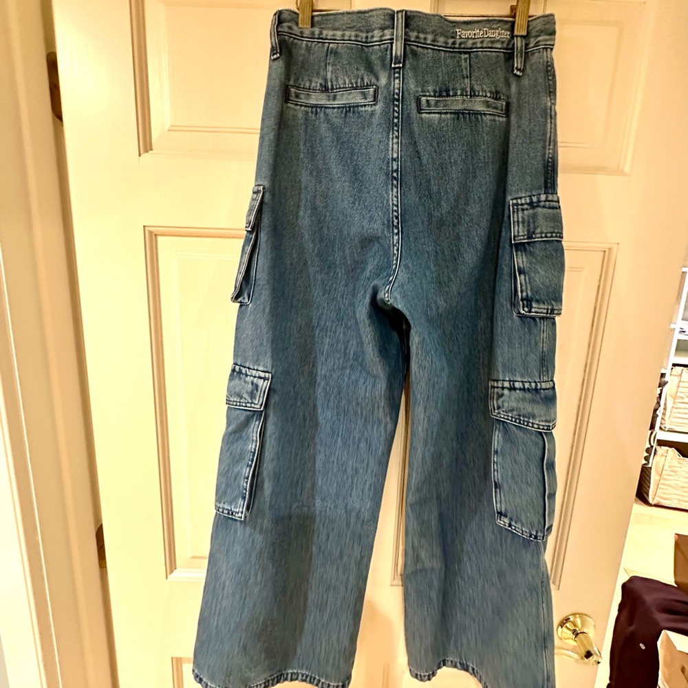 My Favorite Daughter: The Carly Shortie Cargo - Super High Rise Jeans - Picture 5 of 12